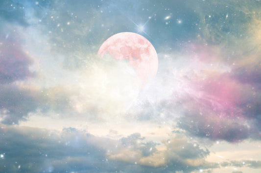 Harness the Magic of the New Moon: A Ritual for Manifestation